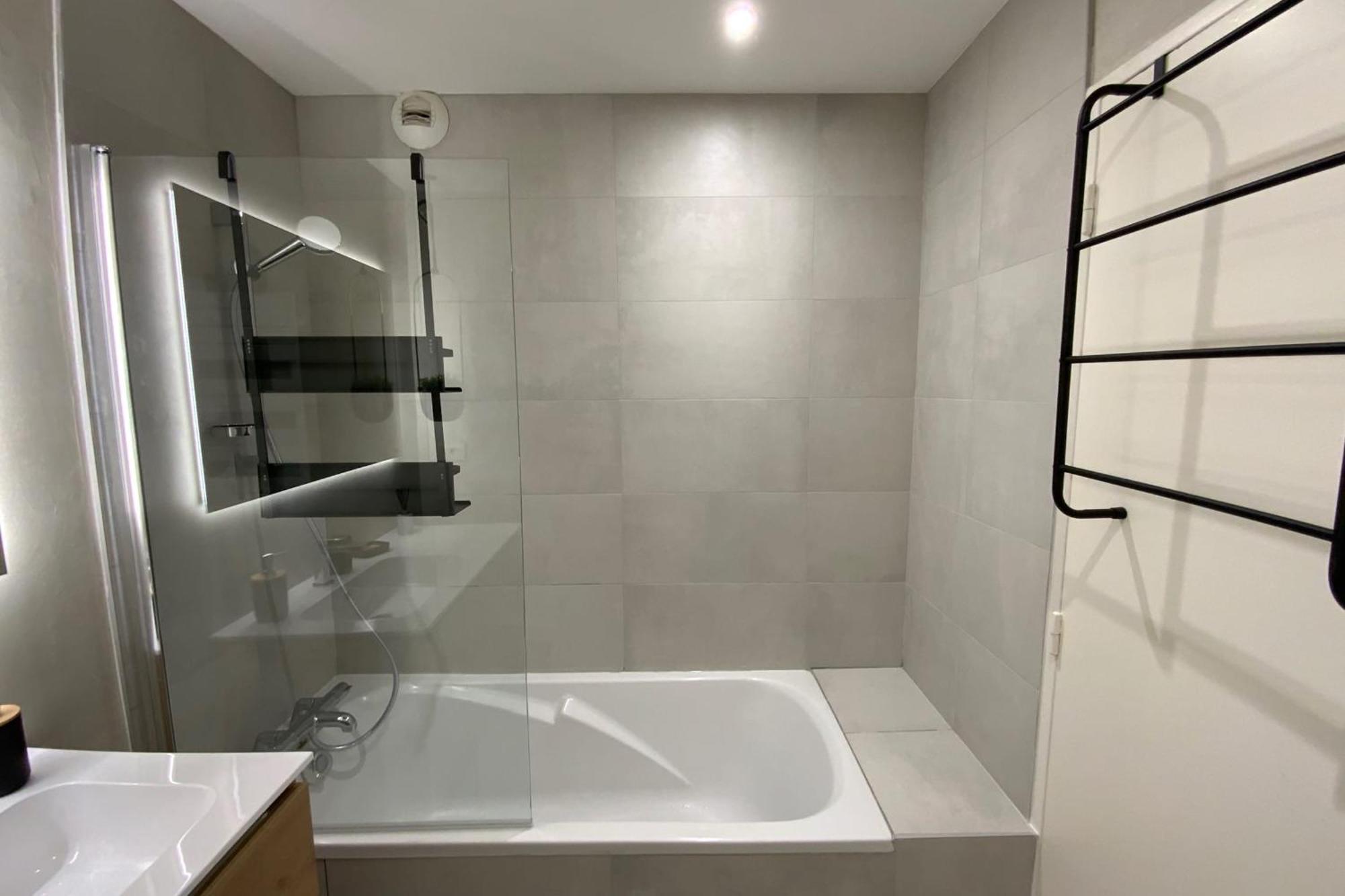 Aesthetics - 2 Bedrooms And Secure Parking! 몽펠리에 외부 사진